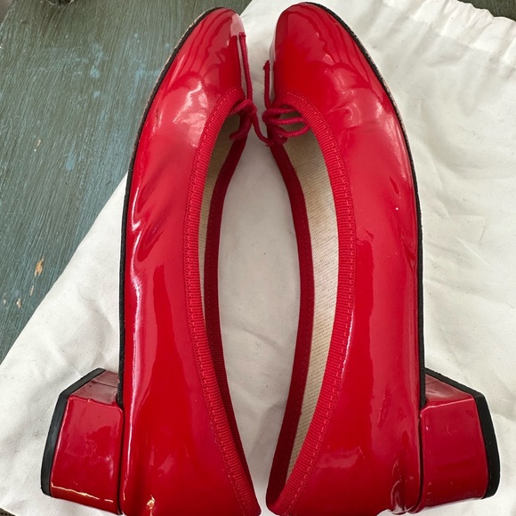 SOLD - Picture 4 of 9